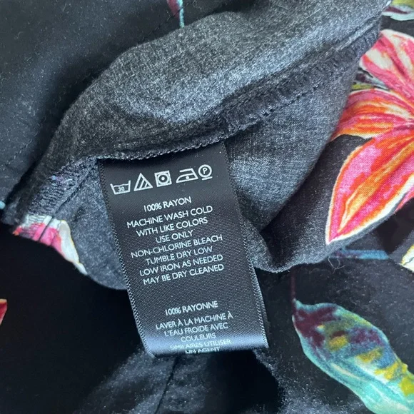 Urban Outfitters bundle Kimchi Blue COPE - Picture 6 of 10